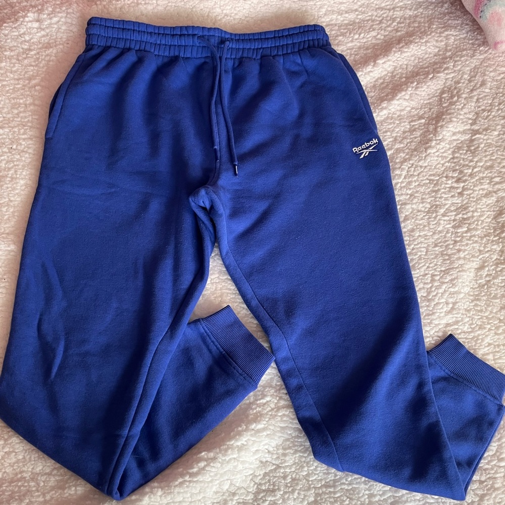 Reebok mens small joggers with pockets